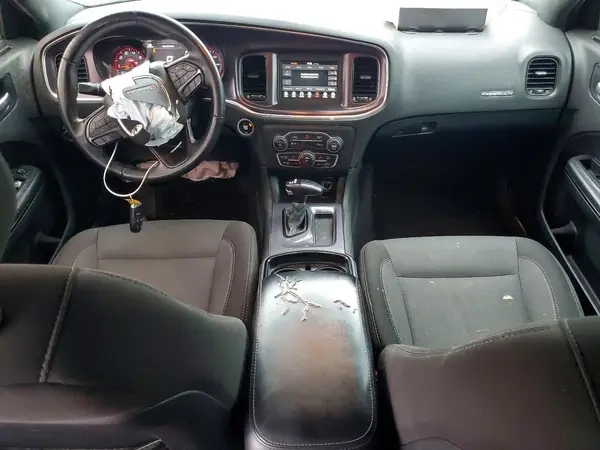 2C3CDXBGXJH186202 2018 DODGE CHARGER - Image 8