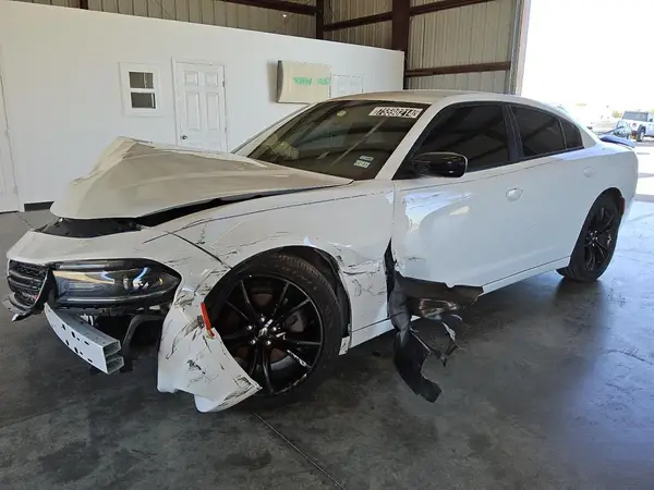 2C3CDXBGXJH186426 2018 DODGE CHARGER - Image 1