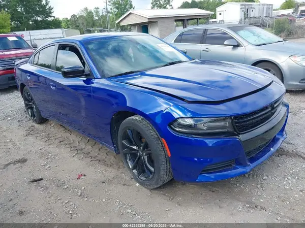2C3CDXBGXJH186801 2018 DODGE CHARGER - Image 1