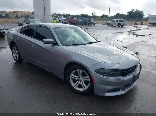 2C3CDXBGXJH196549 2018 DODGE CHARGER - Image 1