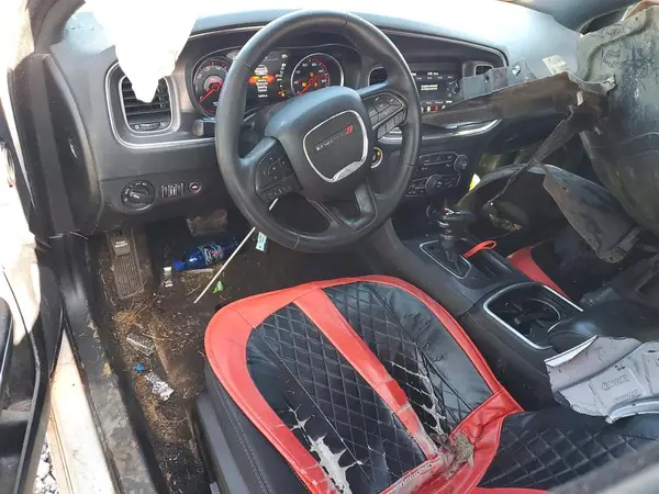 2C3CDXBGXJH291189 2018 DODGE CHARGER - Image 8