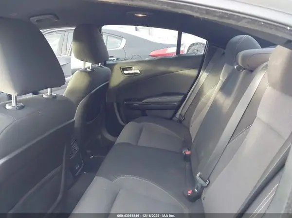 2C3CDXBGXJH297607 2018 DODGE CHARGER - Image 8