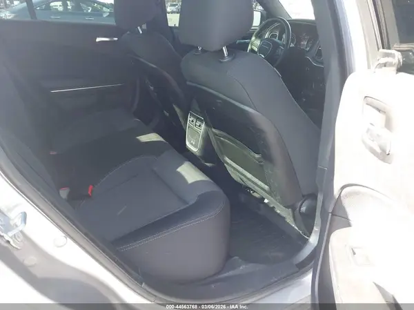 2C3CDXBGXJH303521 2018 DODGE CHARGER - Image 8