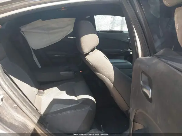 2C3CDXBGXJH307424 2018 DODGE CHARGER - Image 8