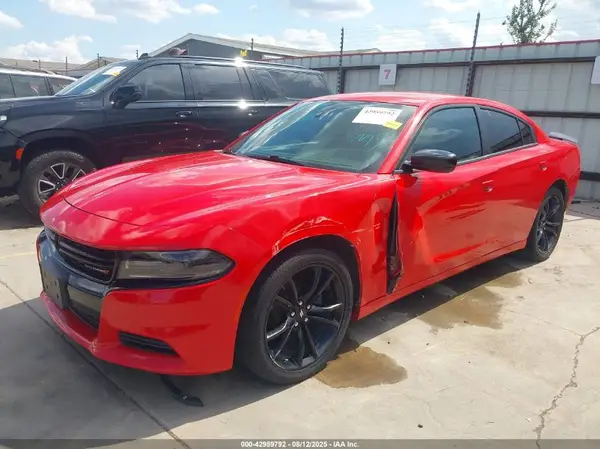 2C3CDXBGXJH313014 2018 DODGE CHARGER - Image 2