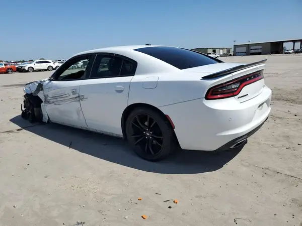 2C3CDXBGXJH313756 2018 DODGE CHARGER - Image 2