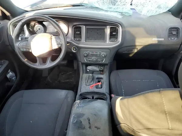 2C3CDXBGXJH336745 2018 DODGE CHARGER - Image 8