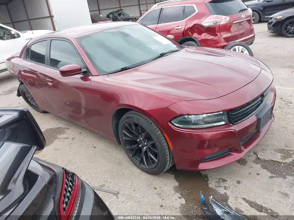 2C3CDXBGXJH337121 2018 DODGE CHARGER - Image 1