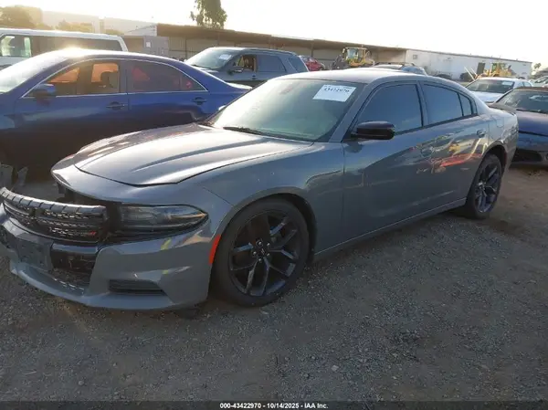 2C3CDXBGXKH510881 2019 DODGE CHARGER - Image 2