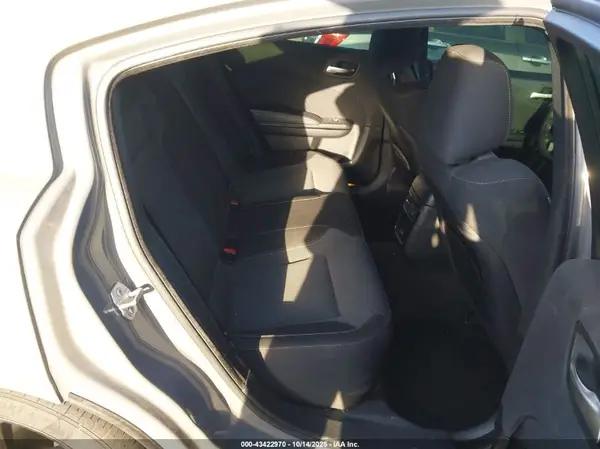2C3CDXBGXKH510881 2019 DODGE CHARGER - Image 8