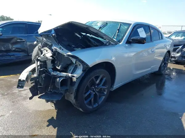 2C3CDXBGXKH588576 2019 DODGE CHARGER - Image 2