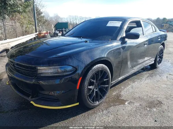 2C3CDXBGXKH599688 2019 DODGE CHARGER - Image 2