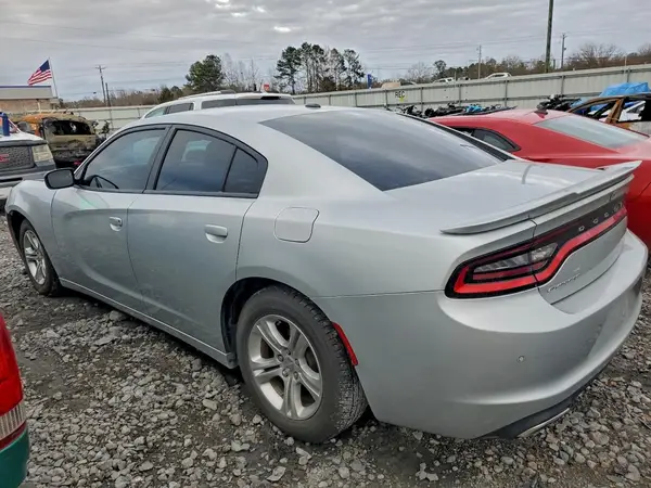2C3CDXBGXKH615615 2019 DODGE CHARGER - Image 2