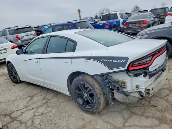 2C3CDXBGXKH636416 2019 DODGE CHARGER - Image 2