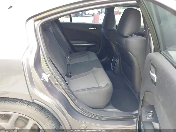 2C3CDXBGXKH643771 2019 DODGE CHARGER - Image 8