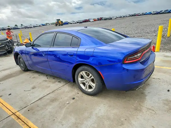 2C3CDXBGXKH644063 2019 DODGE CHARGER - Image 2