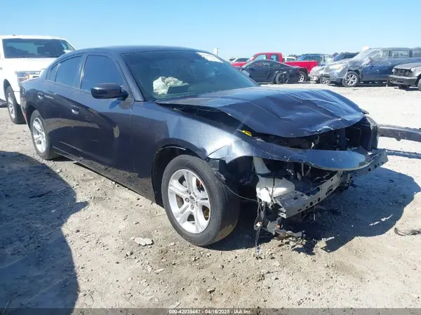 2C3CDXBGXKH653295 2019 DODGE CHARGER - Image 1