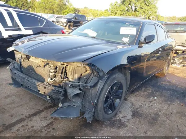 2C3CDXBGXKH655581 2019 DODGE CHARGER - Image 2