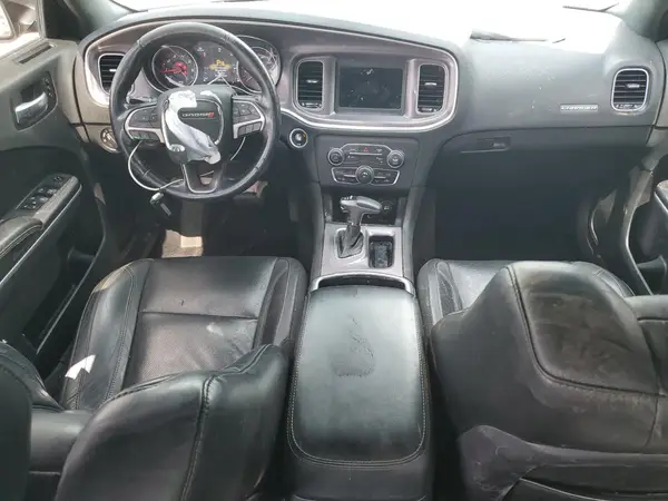 2C3CDXBGXKH656679 2019 DODGE CHARGER - Image 8