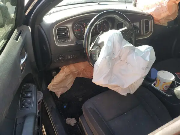 2C3CDXBGXKH658173 2019 DODGE CHARGER - Image 8