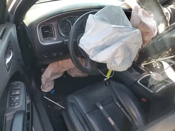 2C3CDXBGXKH659890 2019 DODGE CHARGER - Image 8