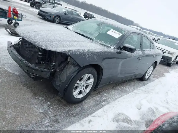 2C3CDXBGXKH664586 2019 DODGE CHARGER - Image 2