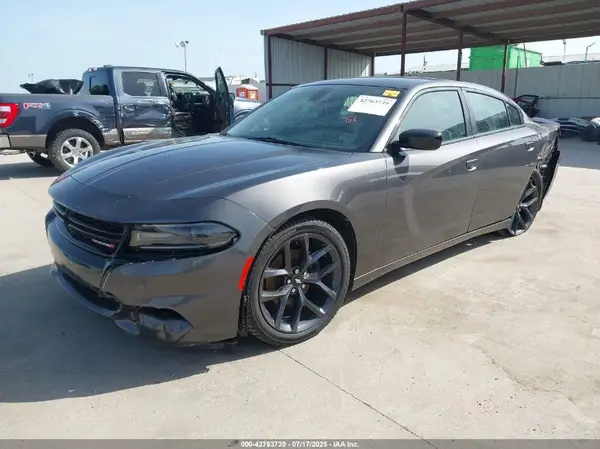 2C3CDXBGXKH668203 2019 DODGE CHARGER - Image 2