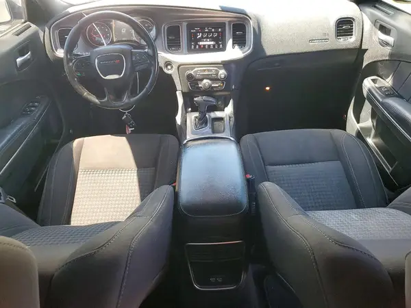 2C3CDXBGXKH678777 2019 DODGE CHARGER - Image 8