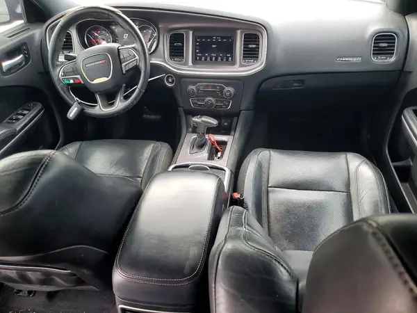 2C3CDXBGXKH688323 2019 DODGE CHARGER - Image 8