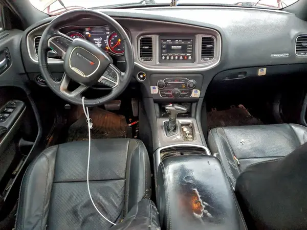 2C3CDXBGXKH695546 2019 DODGE CHARGER - Image 8