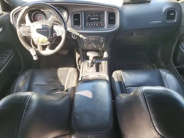 2C3CDXBGXKH709624 2019 DODGE CHARGER - Image 8