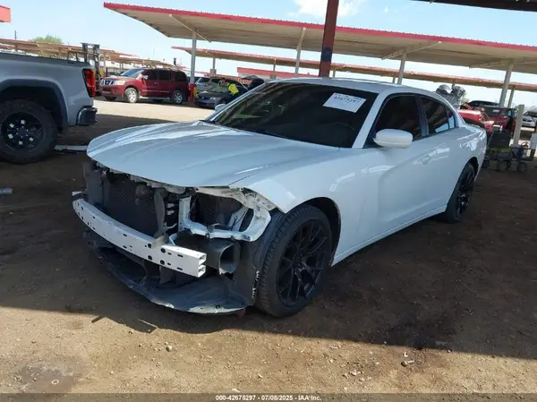 2C3CDXBGXKH720414 2019 DODGE CHARGER - Image 2