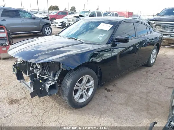 2C3CDXBGXKH720994 2019 DODGE CHARGER - Image 2