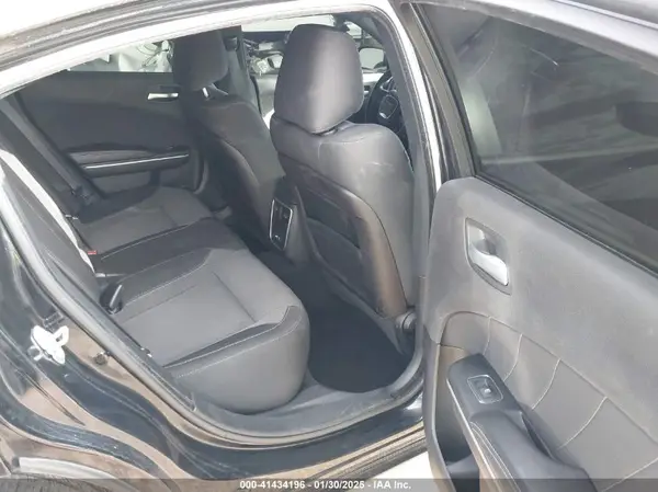2C3CDXBGXKH720994 2019 DODGE CHARGER - Image 8