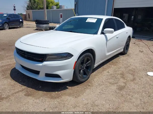 2C3CDXBGXKH725161 2019 DODGE CHARGER - Image 2