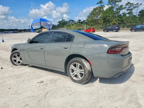 2C3CDXBGXKH725693 2019 DODGE CHARGER - Image 2
