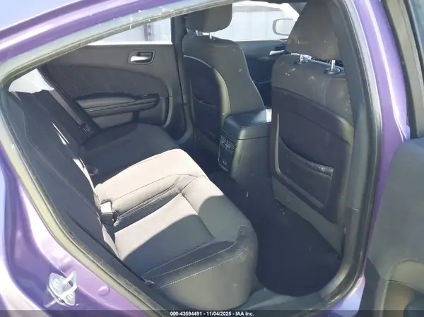 2C3CDXBGXKH726097 2019 DODGE CHARGER - Image 8
