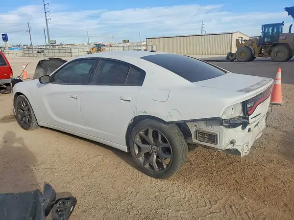 2C3CDXBGXKH726200 2019 DODGE CHARGER - Image 2