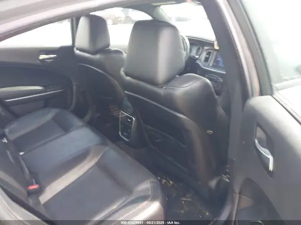2C3CDXBGXKH736533 2019 DODGE CHARGER - Image 8
