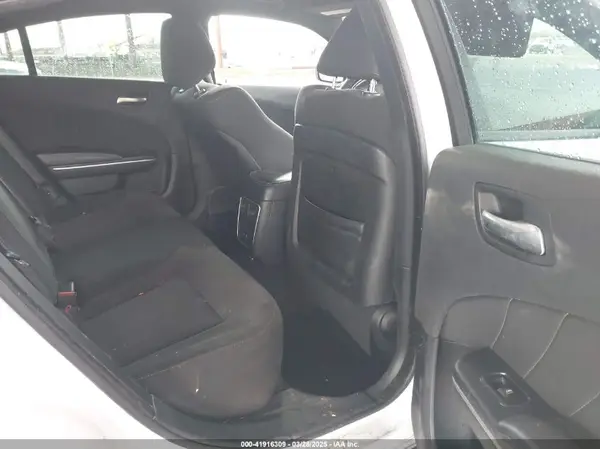 2C3CDXBGXKH754594 2019 DODGE CHARGER - Image 8