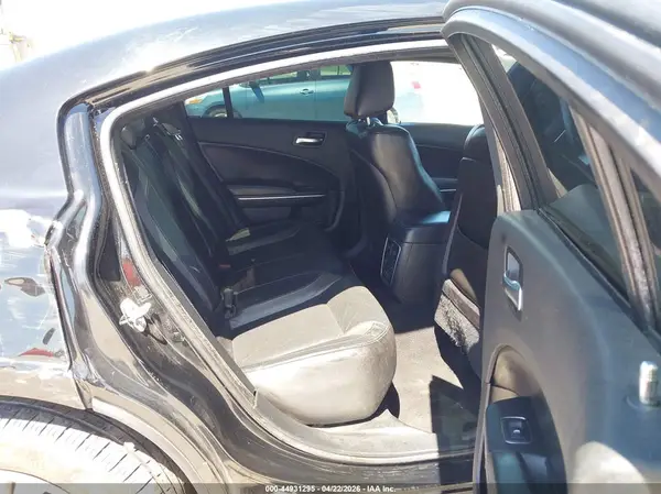 2C3CDXBGXKH760167 2019 DODGE CHARGER - Image 8