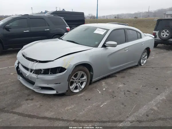 2C3CDXBGXLH101684 2020 DODGE CHARGER - Image 2