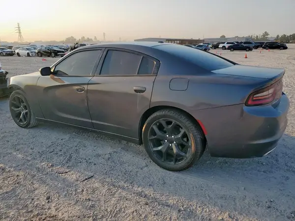 2C3CDXBGXLH125953 2020 DODGE CHARGER - Image 2