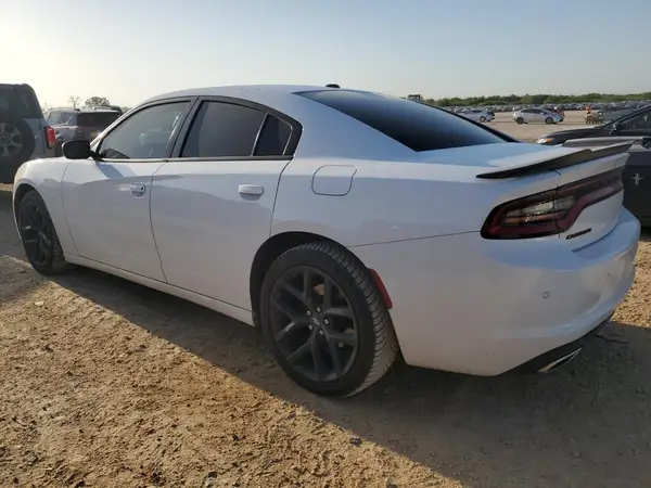 2C3CDXBGXLH132949 2020 DODGE CHARGER - Image 2
