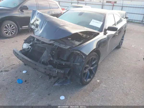 2C3CDXBGXLH138380 2020 DODGE CHARGER - Image 2