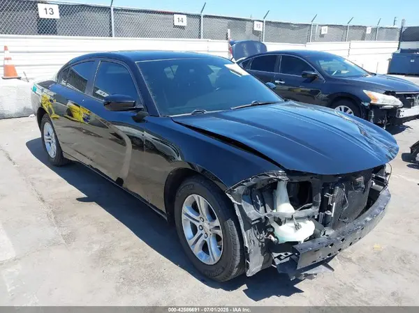 2C3CDXBGXLH140436 2020 DODGE CHARGER - Image 1