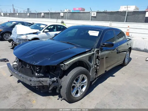 2C3CDXBGXLH140436 2020 DODGE CHARGER - Image 2