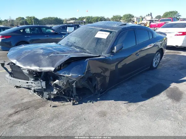 2C3CDXBGXLH144664 2020 DODGE CHARGER - Image 2
