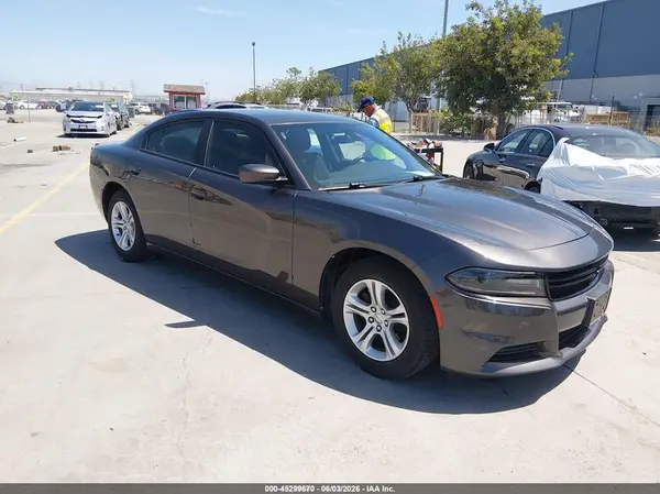 2C3CDXBGXLH179978 2020 DODGE CHARGER - Image 1
