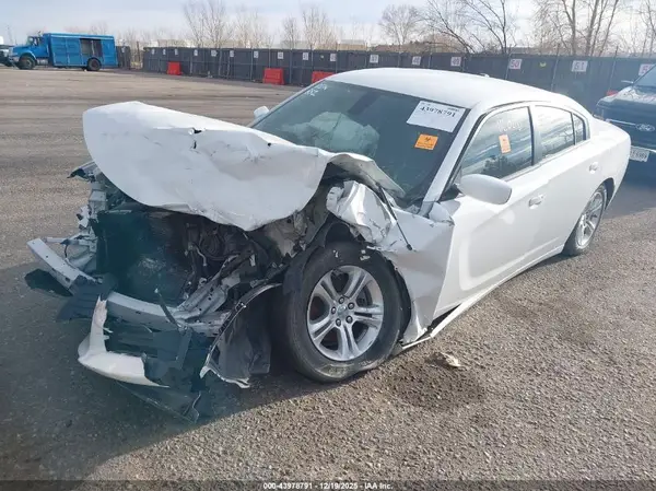 2C3CDXBGXLH180418 2020 DODGE CHARGER - Image 2